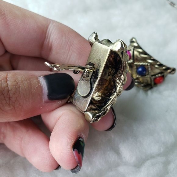 Clip-on earnings with tri-colored stones - Picture 3 of 4